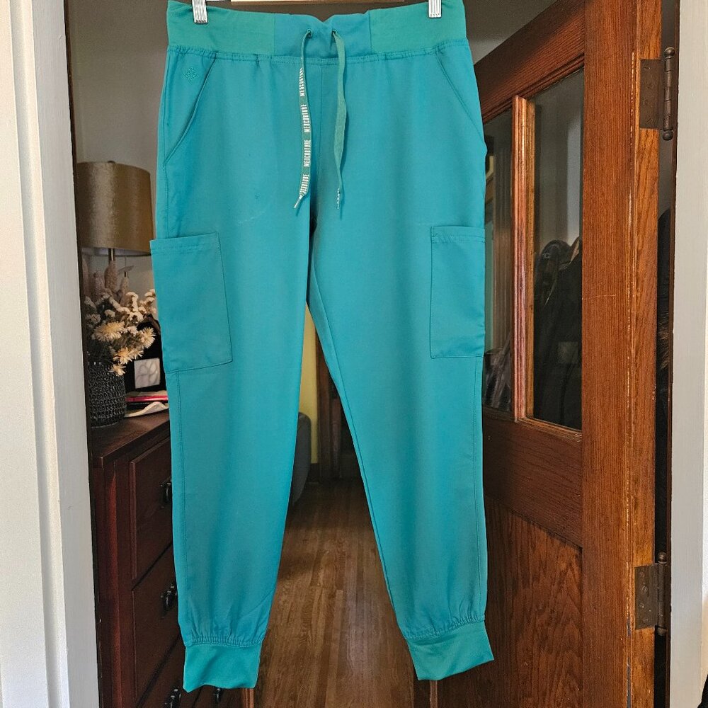 Med Couture Green Scrub Pants - Size Medium